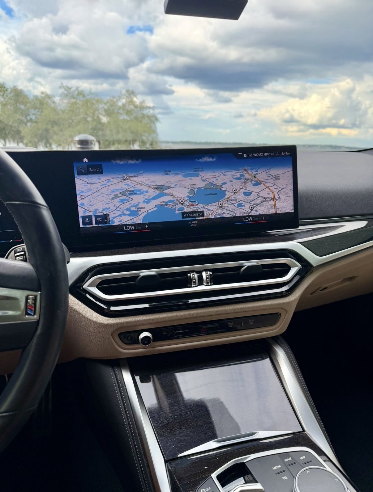 Used 2024 BMW M440i Coupe RWD image 10