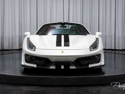 Used 2017 Ferrari 488 Spider RWD image 5