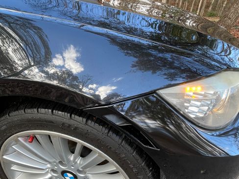 Used 2011 BMW 328i xDrive Wagon image 9