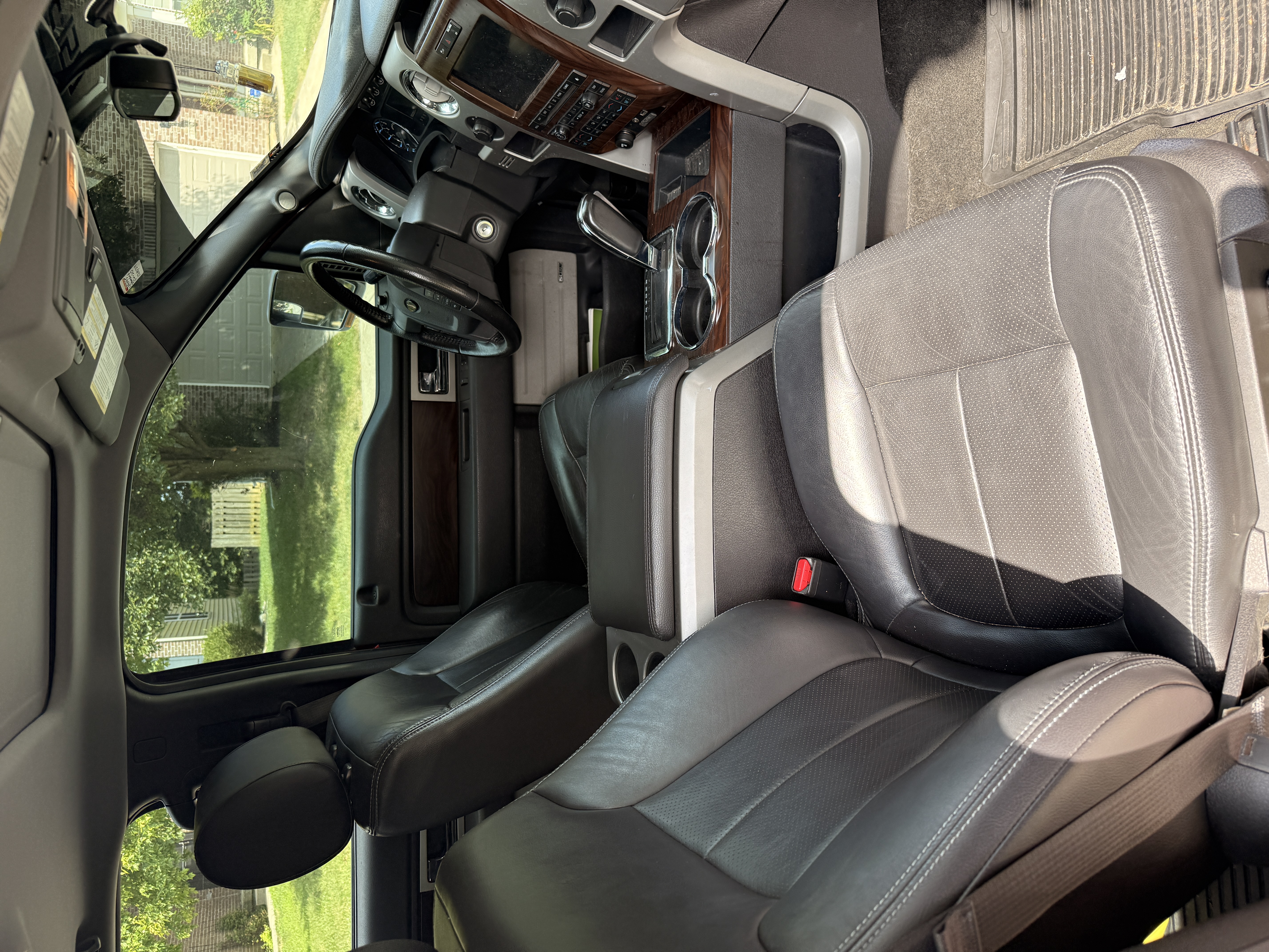 Used 2012 Ford F150 Lariat AWD/4WD image 8