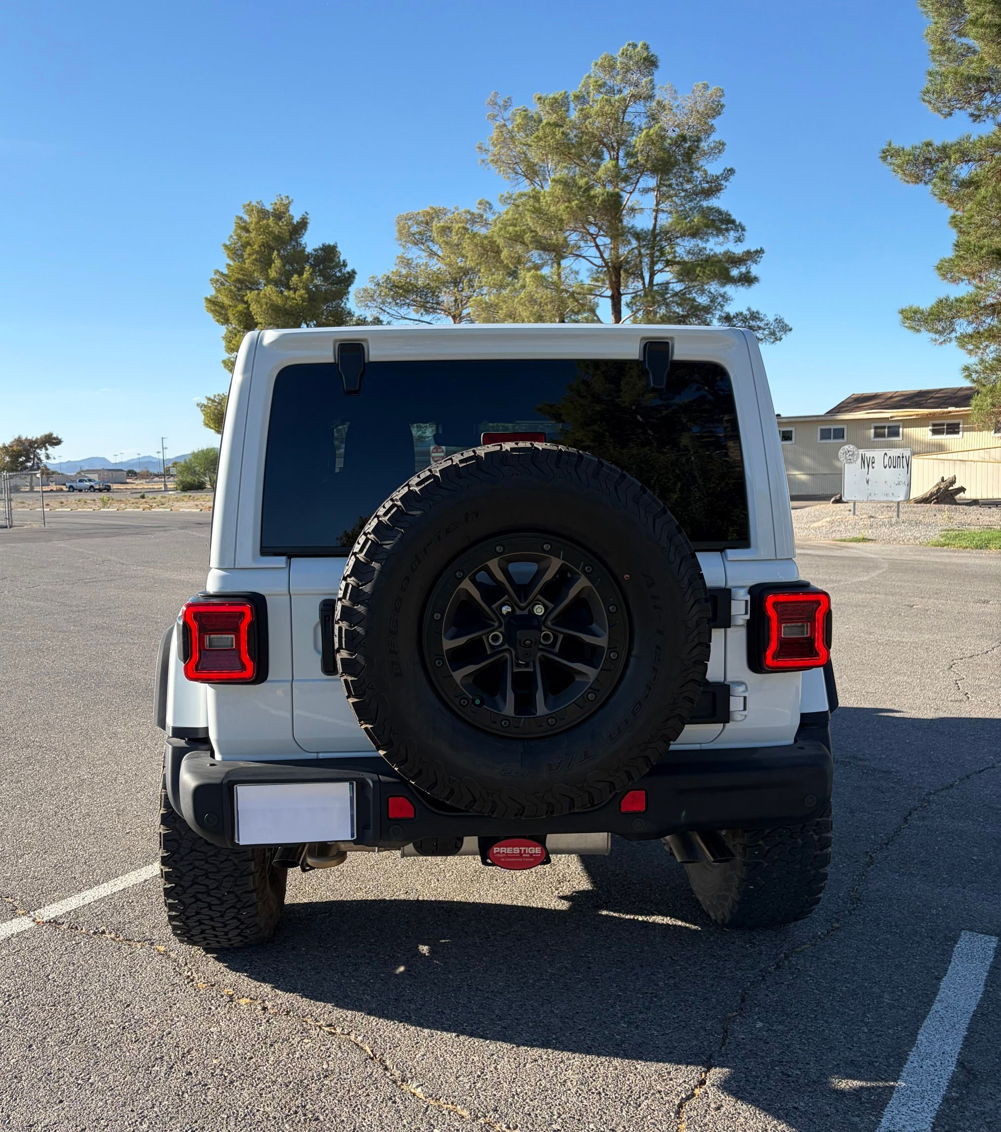 Used 2024 Jeep Wrangler Unlimited Rubicon 392 AWD/4WD image 9