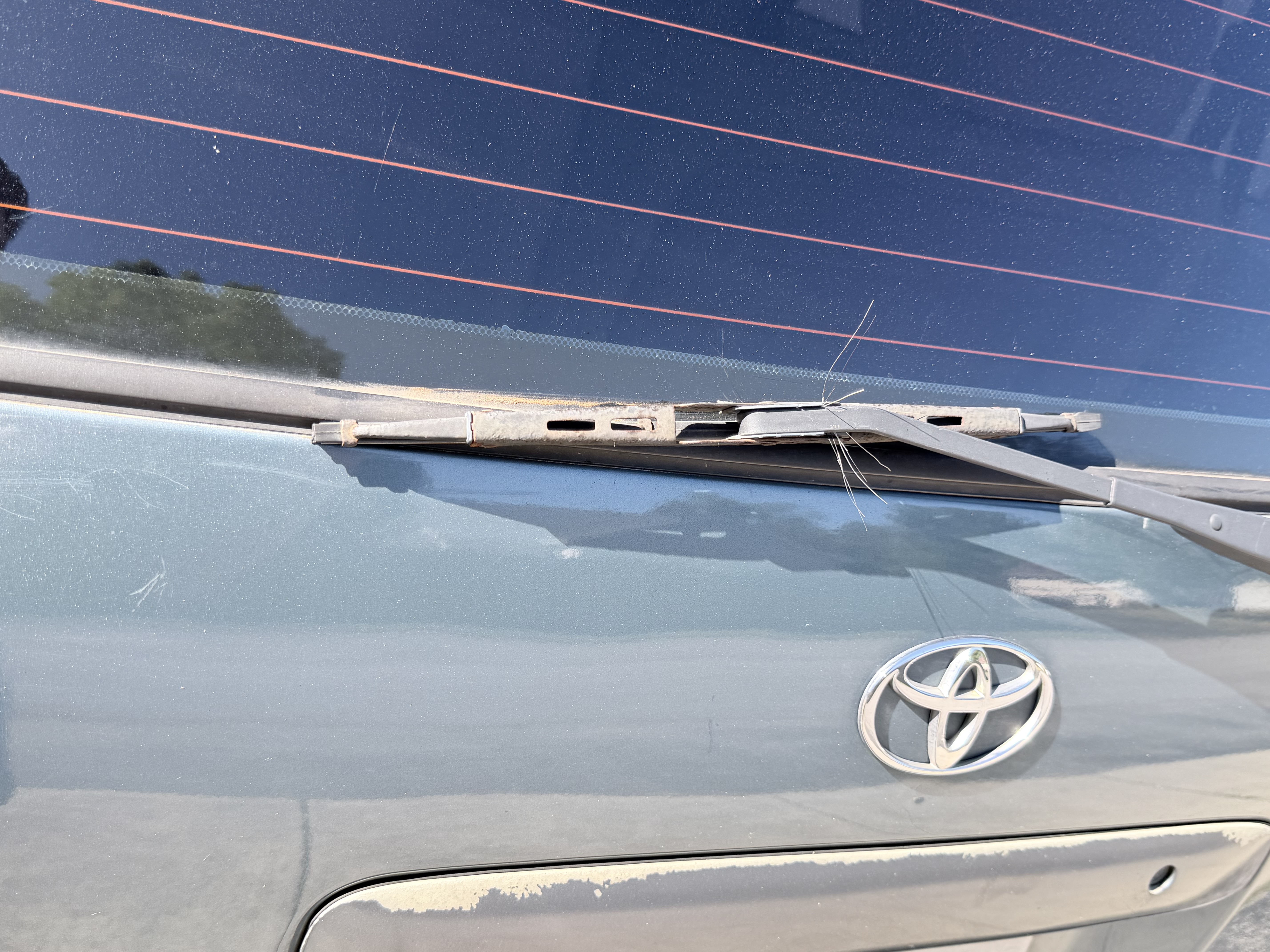 Used 2000 Toyota Sienna CE FWD image 12