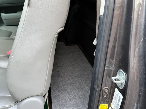 Used 2012 Toyota Tundra 4x4 Regular Cab image 11