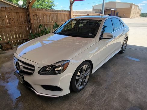 Used 2014 Mercedes-Benz E 350 Sedan w/ Premium 1 Package image 1