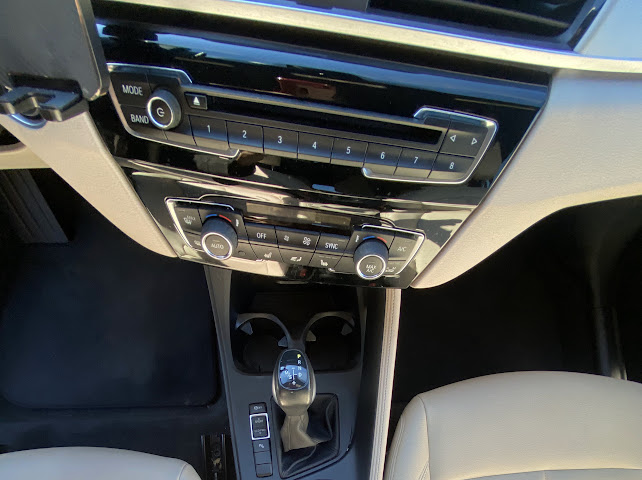 Used 2019 BMW X1 sDrive28i w/ Convenience Package FWD image 16