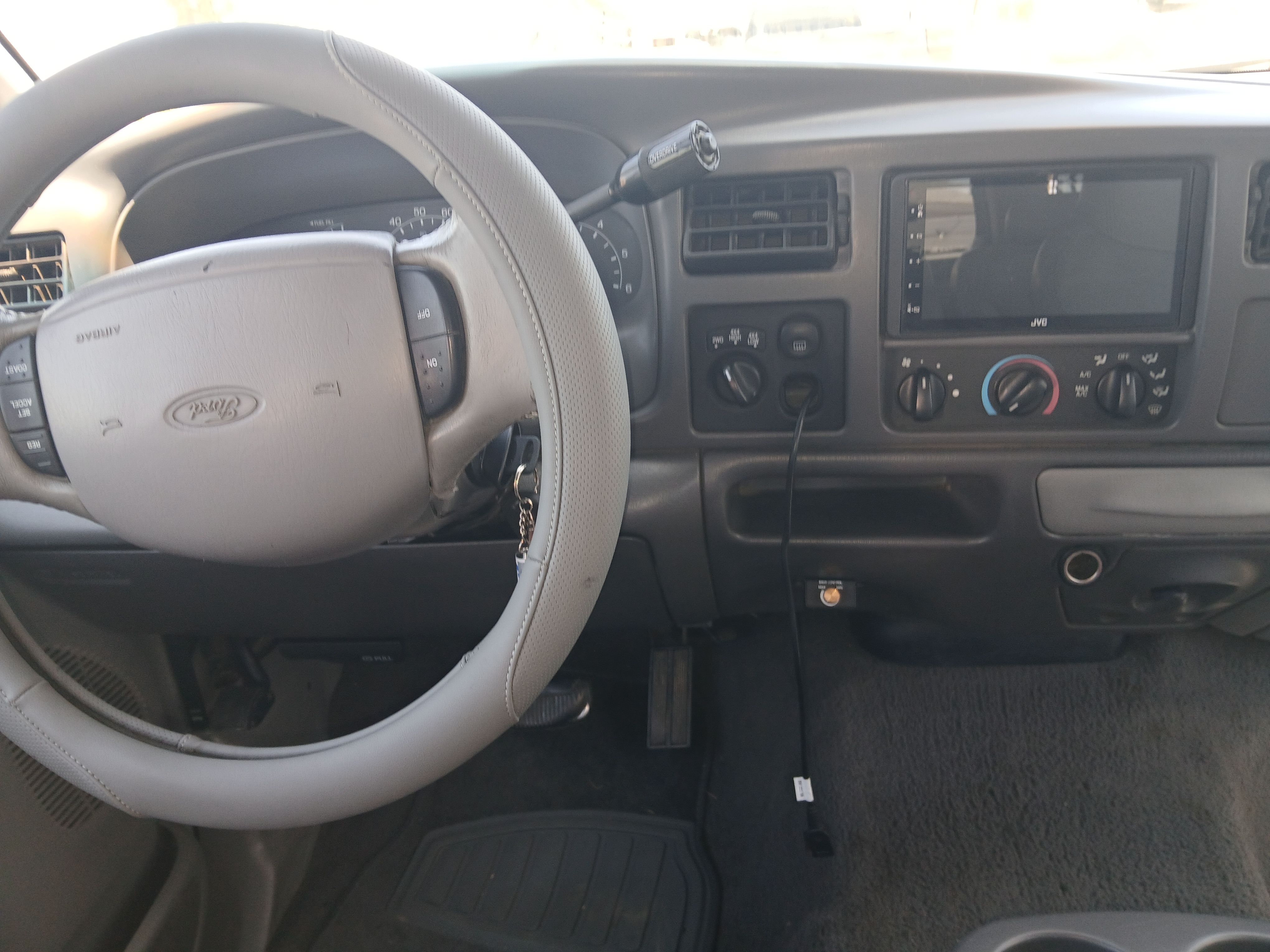 Used 2000 Ford Excursion Limited AWD/4WD image 19