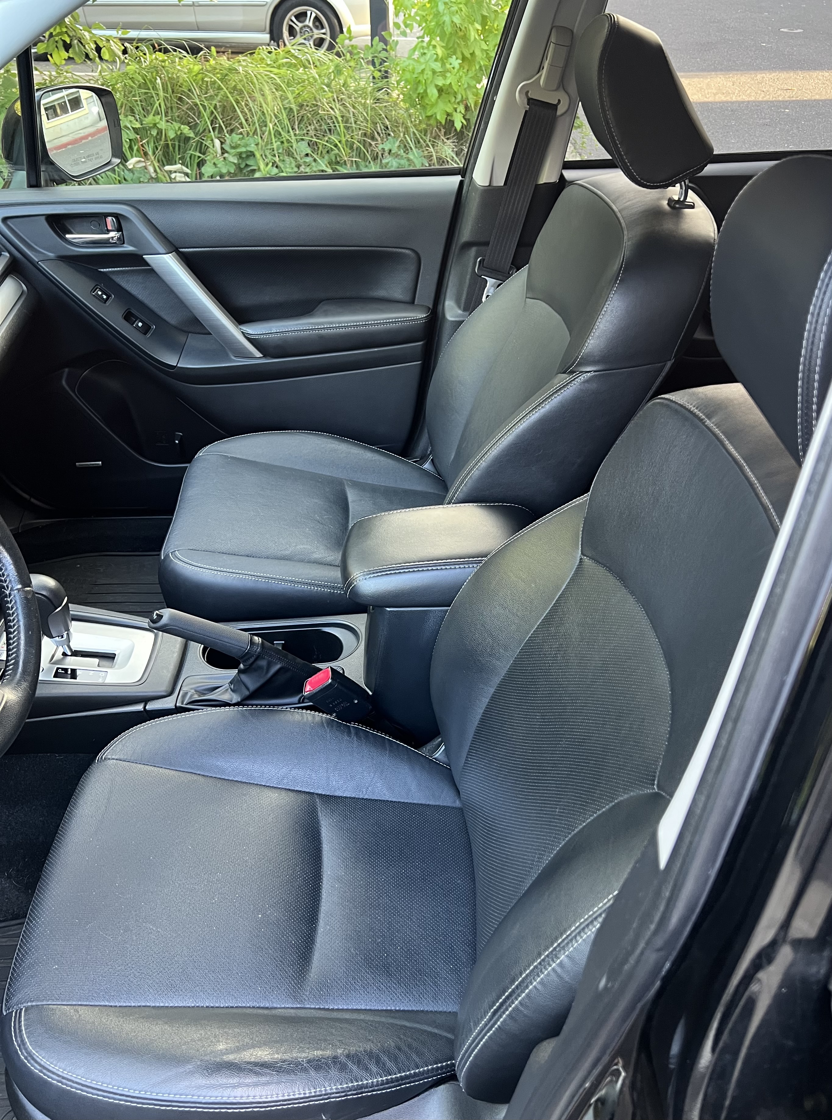 Used 2014 Subaru Forester 2.0XT Touring w/ Popular Package #1 AWD/4WD image 4