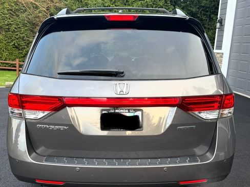 Used 2016 Honda Odyssey Touring image 8