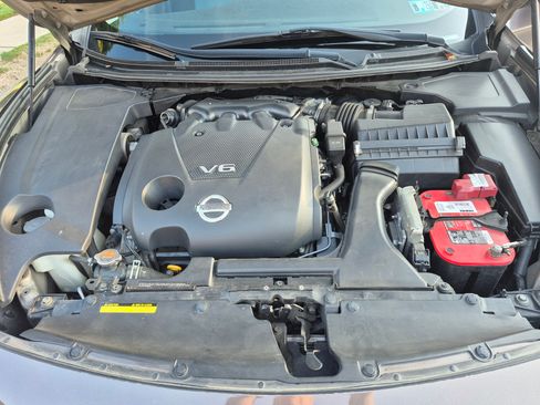 Used 2012 Nissan Maxima 3.5 SV w/ Sport Pkg image 12