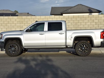Used 2016 GMC Sierra 1500 SLE w/ SLE Value Package