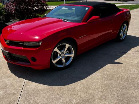 Used 2014 Chevrolet Camaro LT w/ RS Package RWD image 1