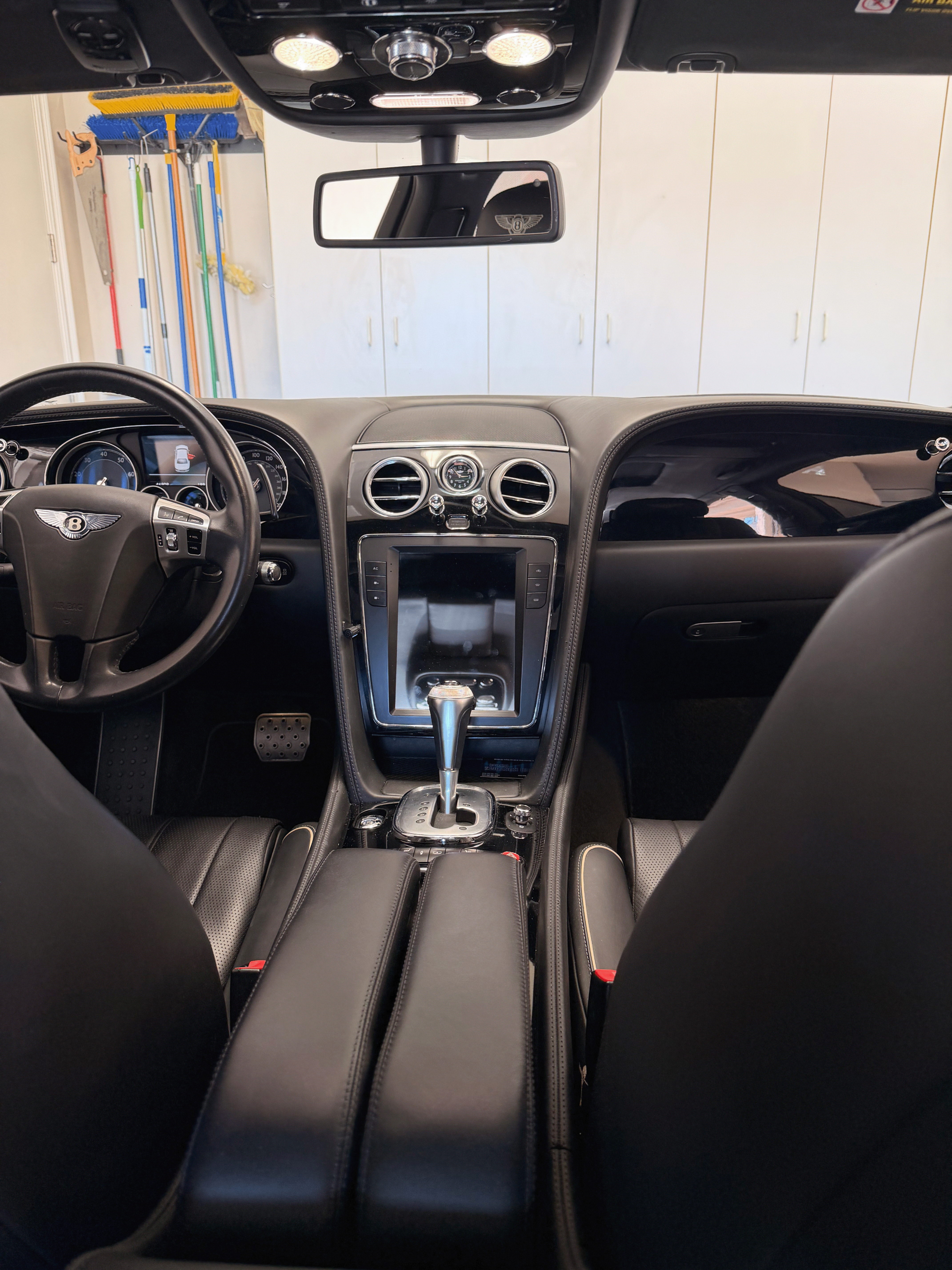 Used 2015 Bentley Flying Spur V8 AWD/4WD image 9