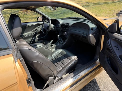 Used 2000 Ford Mustang GT image 17
