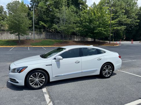 Used 2019 Buick LaCrosse Preferred FWD image 1