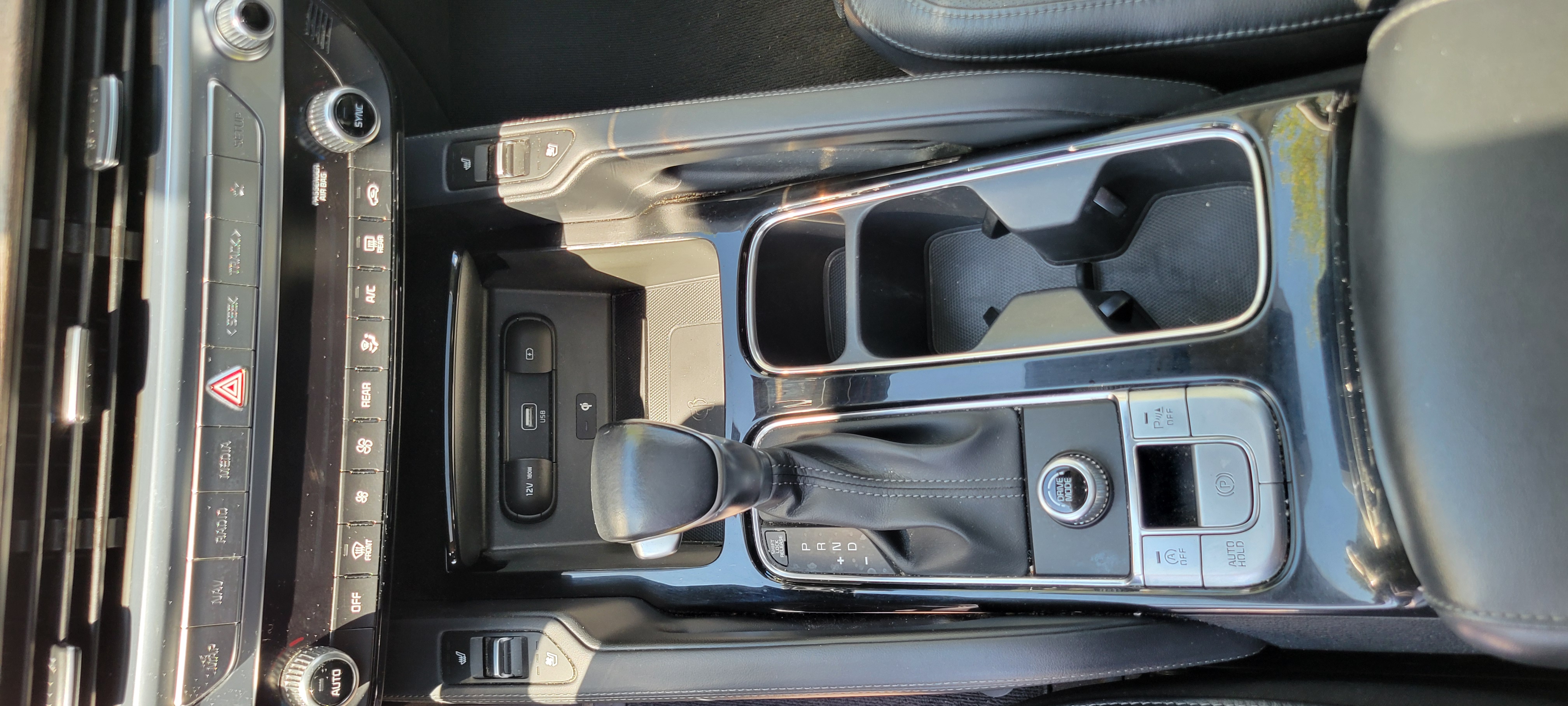 Used 2020 Kia Telluride EX w/ Towing Package FWD image 13