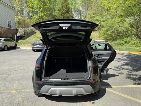 Used 2020 Land Rover Range Rover Evoque S image 12