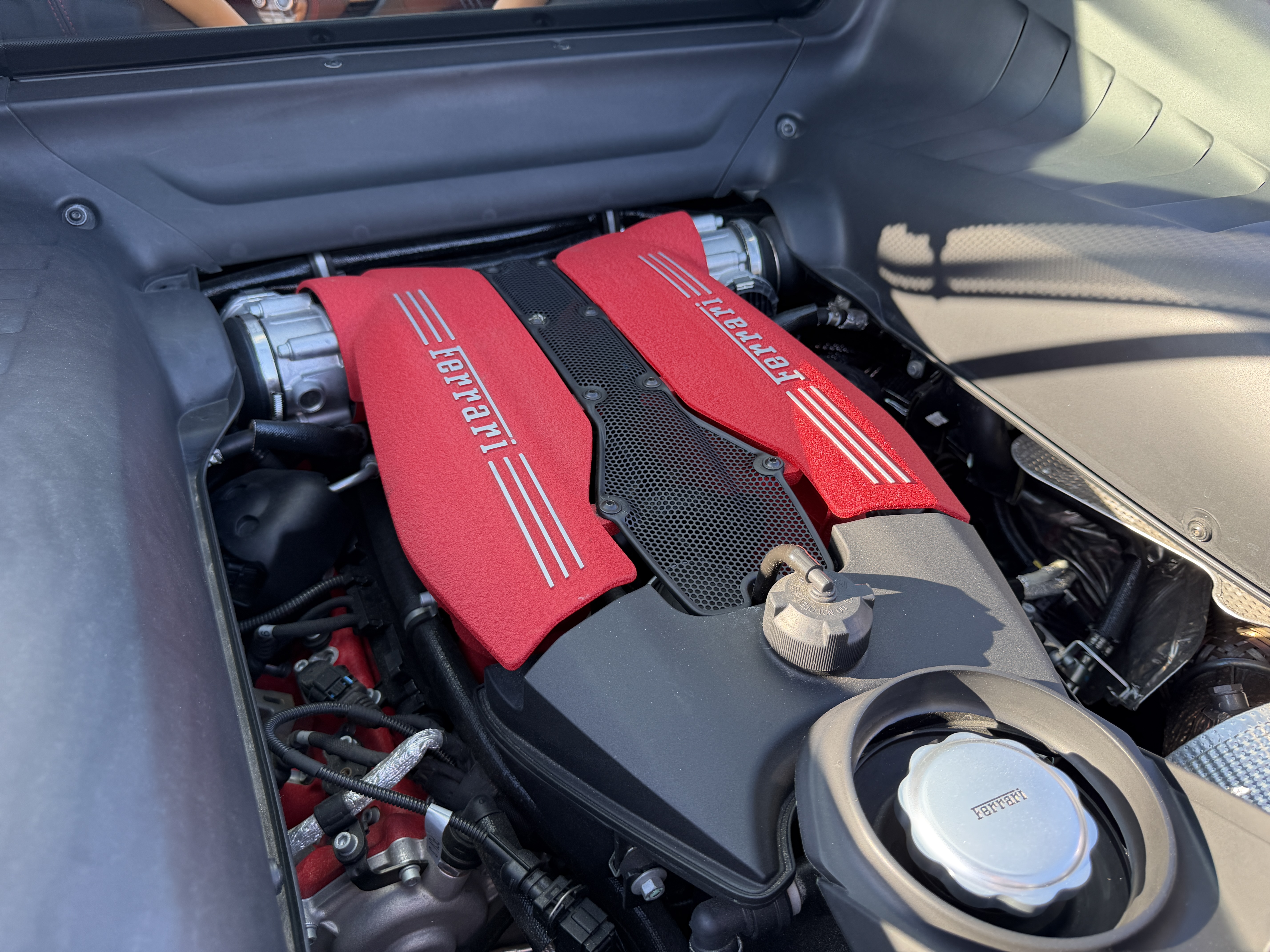 Used 2016 Ferrari 488 GTB RWD image 22