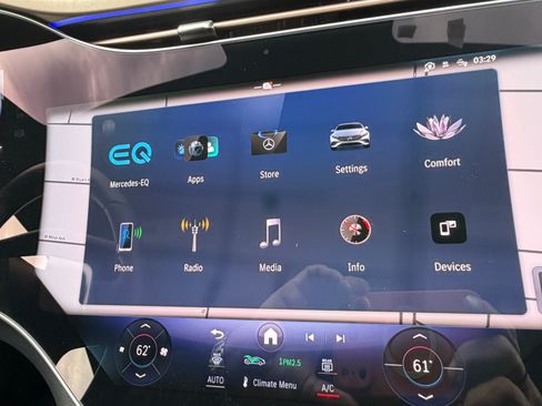 Used 2024 Mercedes-Benz EQS 450+ 4MATIC Sedan image 19