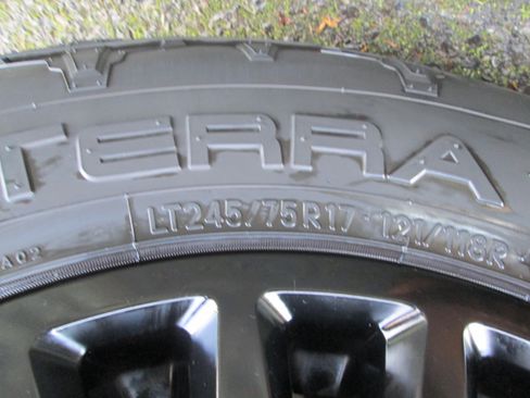 Used 2022 Mercedes-Benz Sprinter 2500 image 13