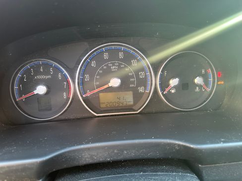 Used 2008 Hyundai Santa Fe SE image 6