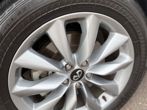 Used 2021 INFINITI QX50 Luxe image 17