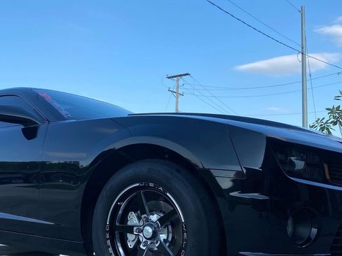 Used 2011 Chevrolet Camaro SS w/ RS Package image 18