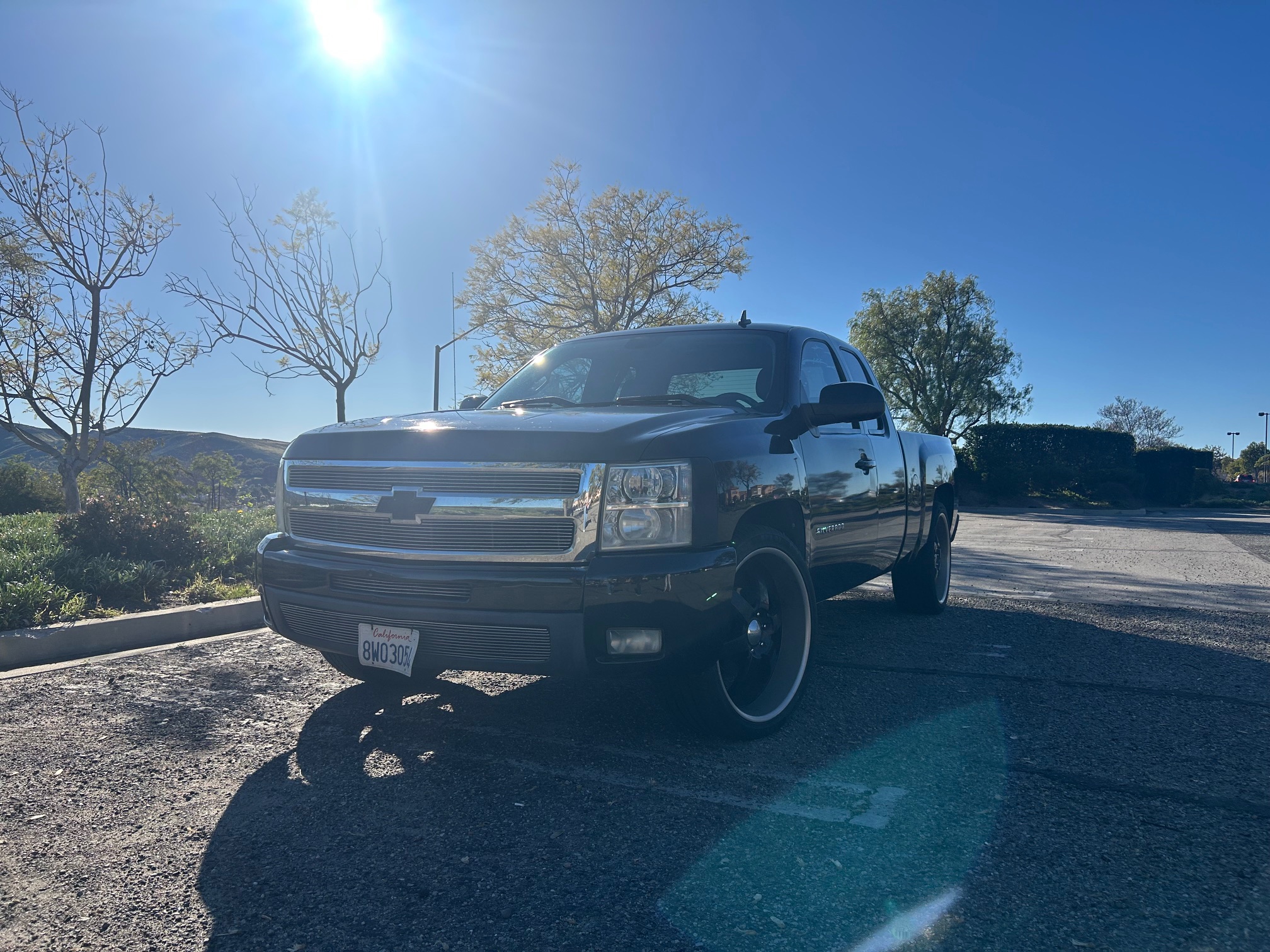 Used 2010 Chevrolet Silverado 1500 LTZ w/ Max Trailering Pack RWD image 2