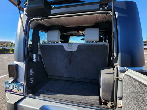 Used 2008 Jeep Wrangler Sahara w/ Dual Top Group image 6