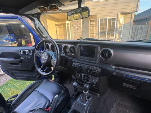 Used 2019 Jeep Wrangler Unlimited Sport S AWD/4WD image 16