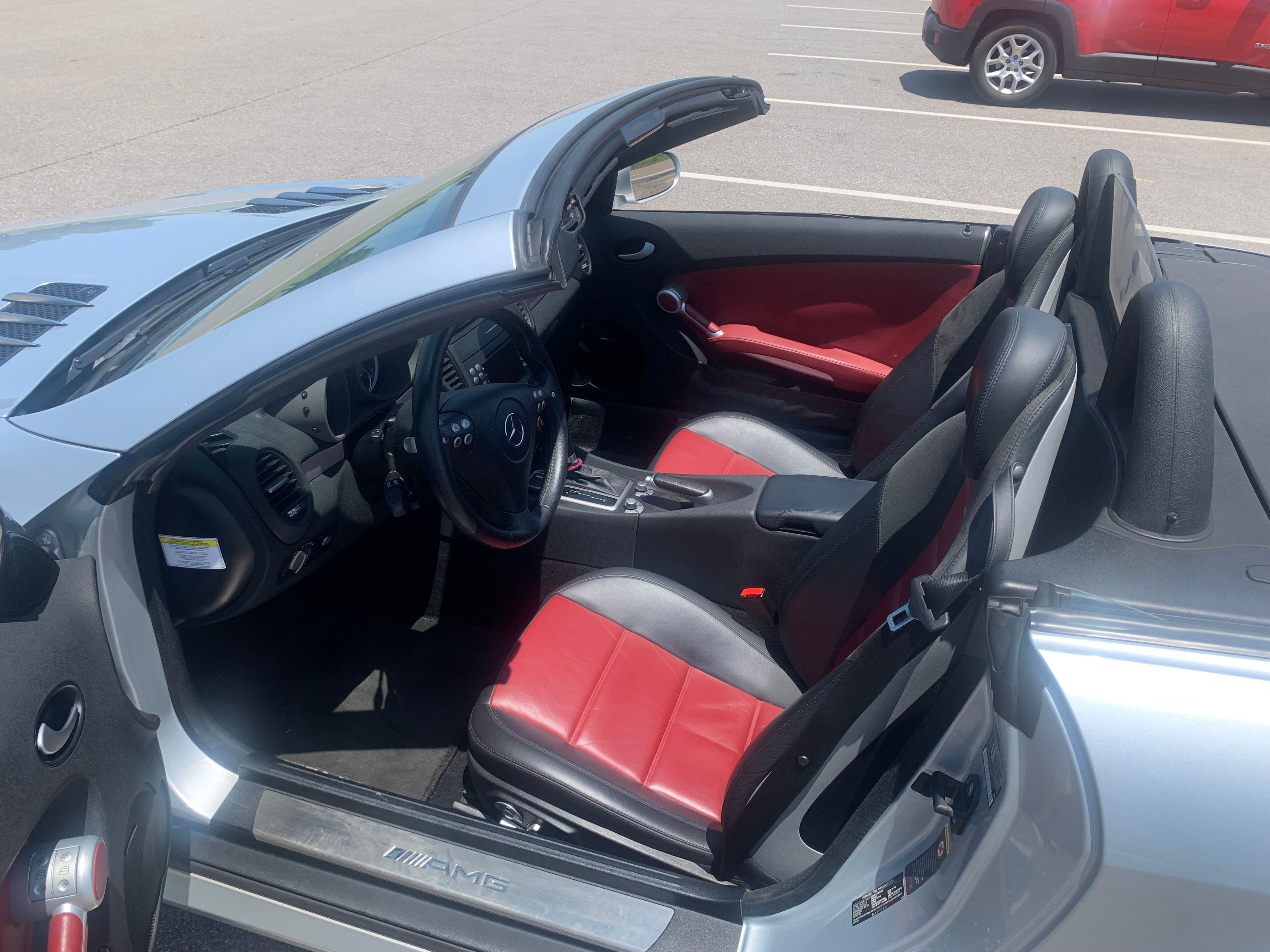 Used 2005 Mercedes-Benz SLK 55 AMG image 6