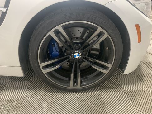 Used 2015 BMW M4 Coupe 2D image 16