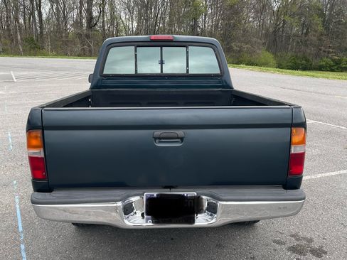Used 1998 Toyota Tacoma 2WD Xtracab image 8