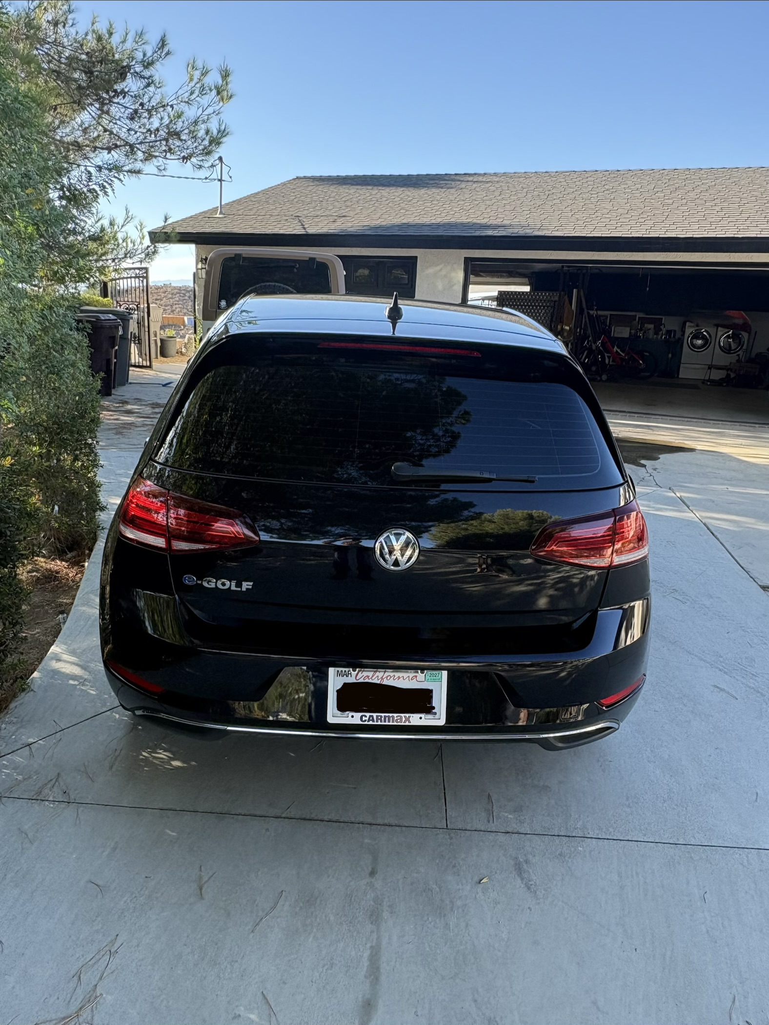 Used 2019 Volkswagen e-Golf SE w/ Driver Assistance Package FWD image 10