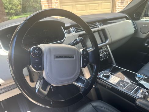 Used 2016 Land Rover Range Rover Supercharged AWD/4WD image 9