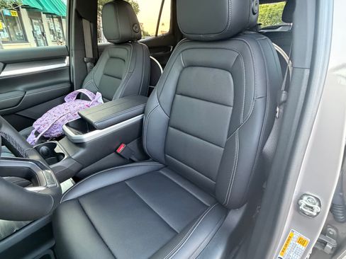 Used 2027 GMC Terrain Elevation w/ Elevation Premium Package AWD/4WD image 22