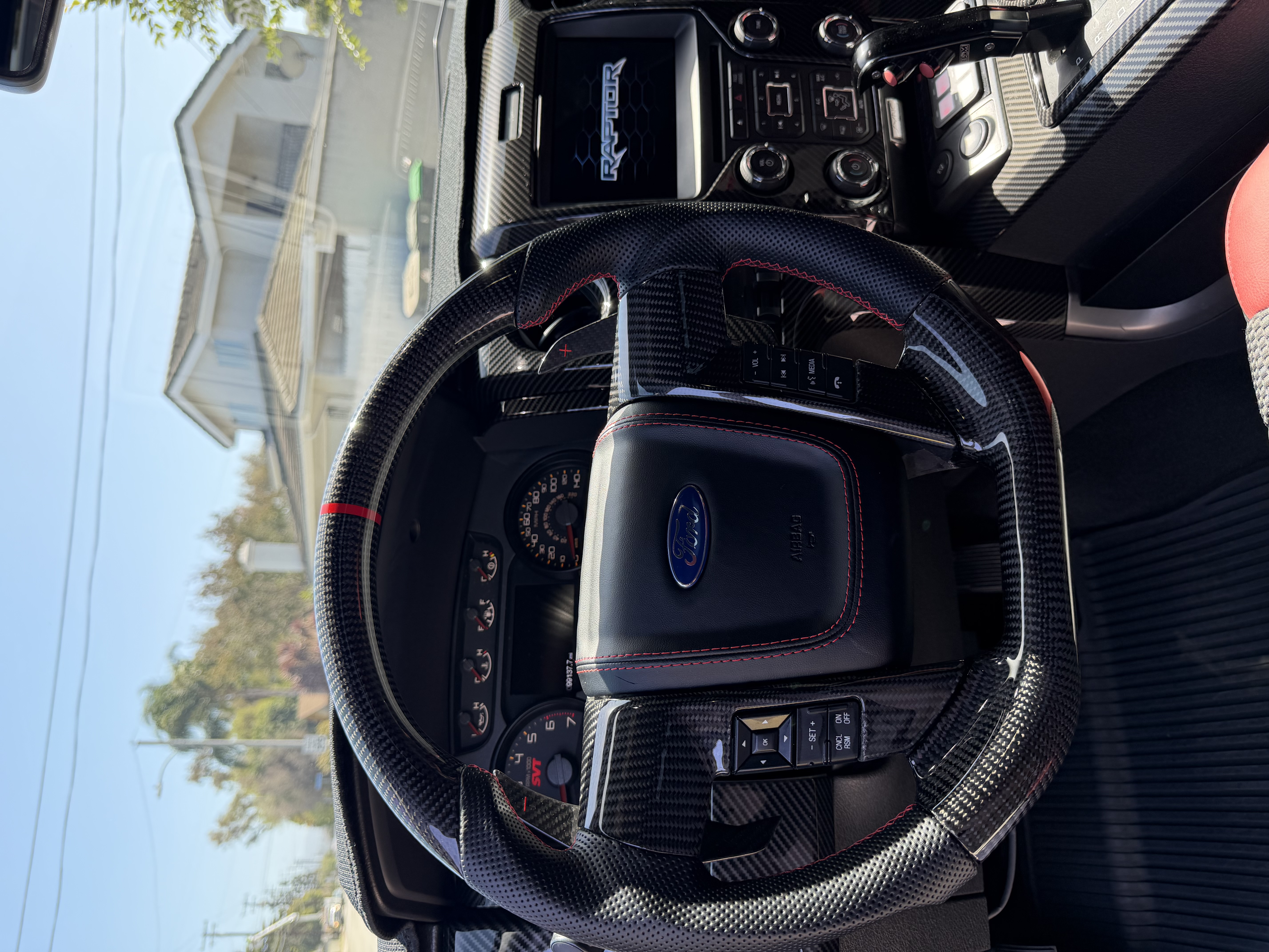 Used 2014 Ford F150 Raptor w/ Equipment Group 801A Luxury AWD/4WD image 31
