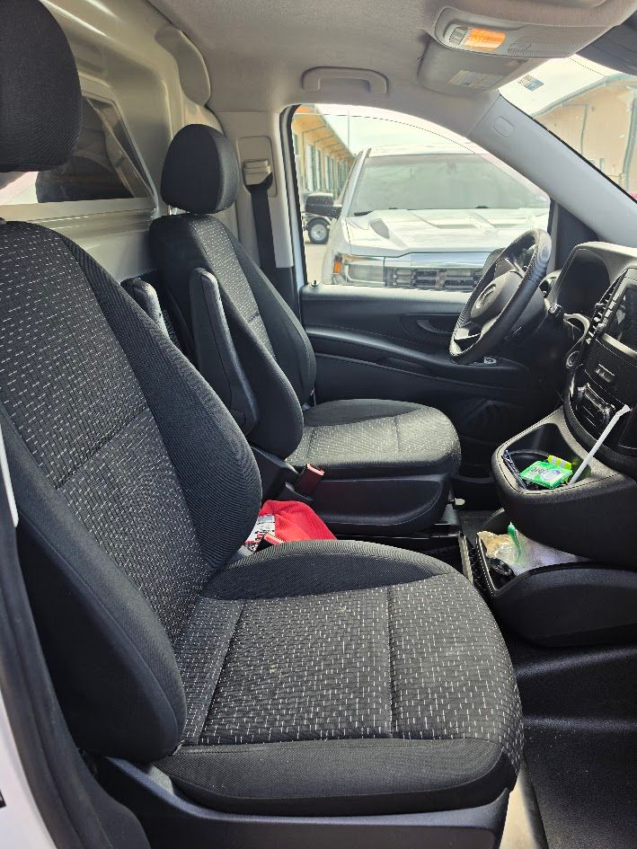 Used 2021 Mercedes-Benz Metris image 8