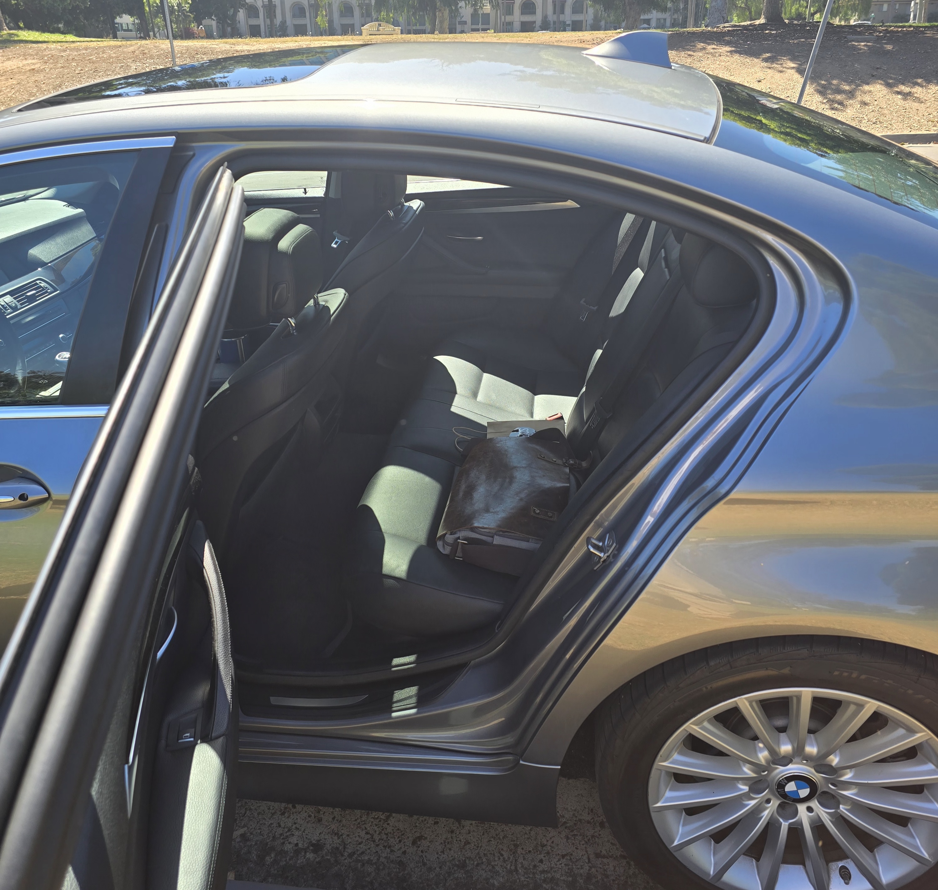 Used 2011 BMW 535i Sedan RWD image 13