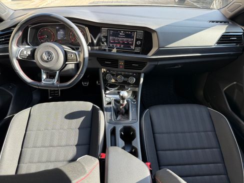 Used 2021 Volkswagen Jetta GLI image 25