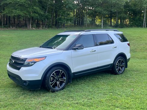 Used 2014 Ford Explorer Sport w/ Equipment Group 401A AWD/4WD image 1