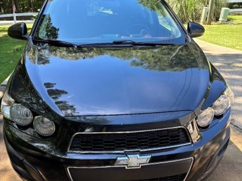 Used 2013 Chevrolet Sonic LT FWD image 1