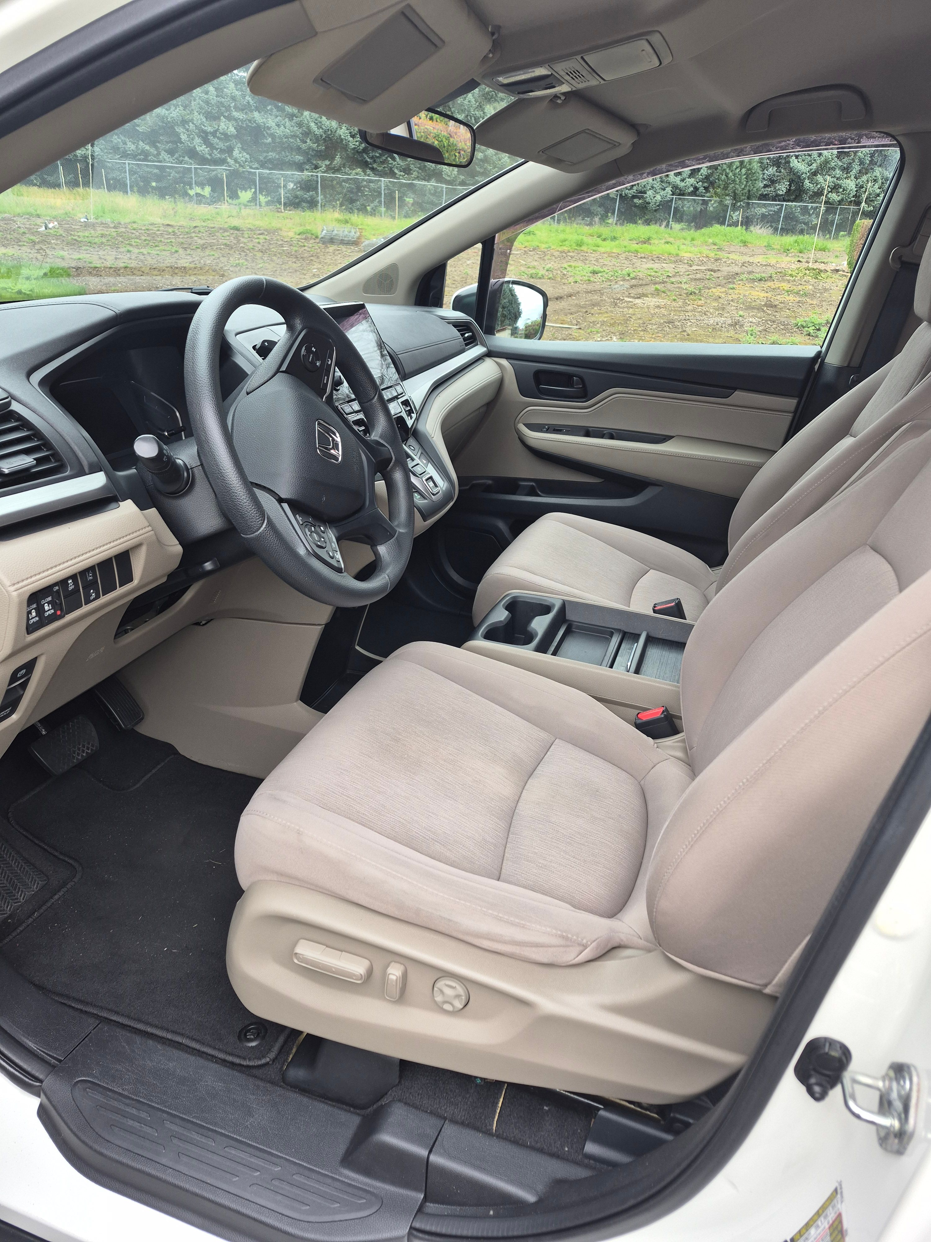 Used 2018 Honda Odyssey EX image 9