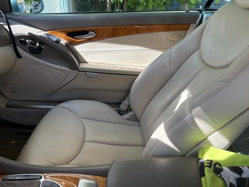 Used 2007 Mercedes-Benz SL 550 image 11