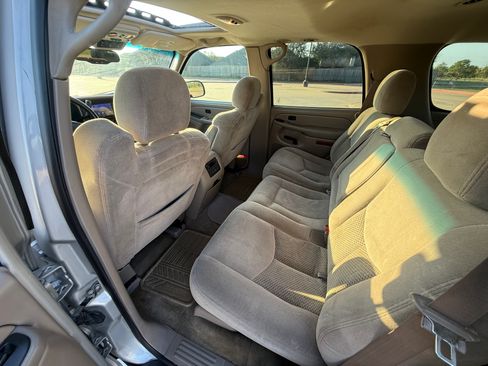Used 2005 Chevrolet Tahoe 4WD image 9