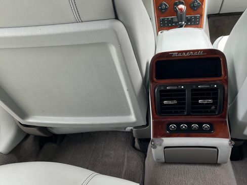 Used 2008 Maserati Quattroporte image 17