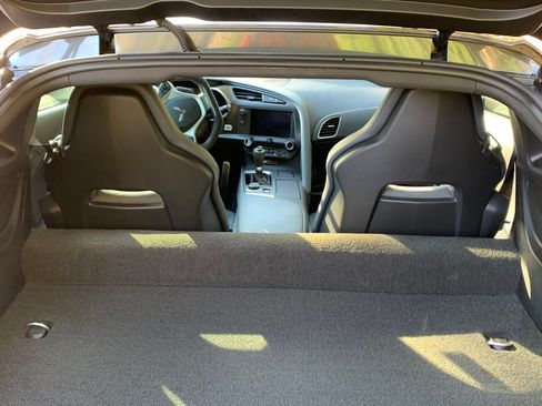 Used 2017 Chevrolet Corvette Z06 w/ Z07 Performance Package image 16