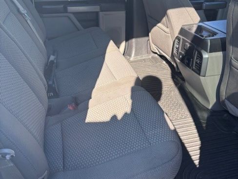 Used 2018 Ford F150 XLT w/ Equipment Group 302A Luxury image 11