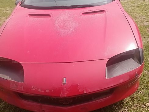 Used 1996 Chevrolet Camaro Coupe 2D image 5