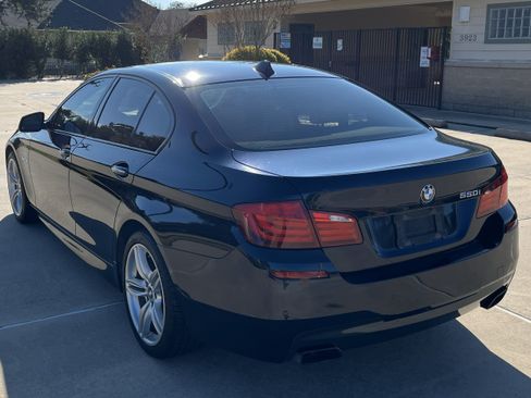 Used 2011 BMW 550i Sedan image 6
