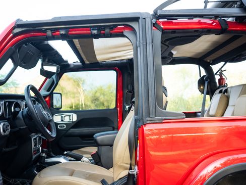 Used 2019 Jeep Wrangler Rubicon image 20